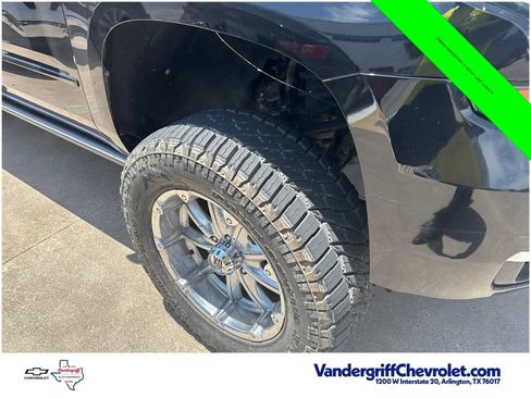 Used 2015 Chevrolet Suburban LTZ AWD/4WD image 3