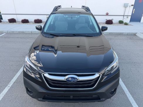 Used 2020 Subaru Outback Premium AWD/4WD image 4
