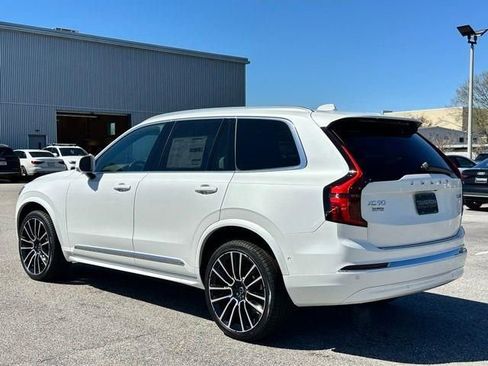 New 2026 Volvo XC90 B6 Plus w/ Protection Package Premier AWD/4WD image 25