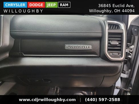 Used 2023 RAM 1500 Laramie AWD/4WD image 36