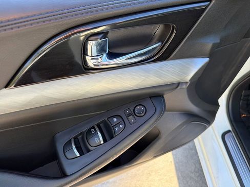 Used 2018 Nissan Maxima 3.5 S image 17