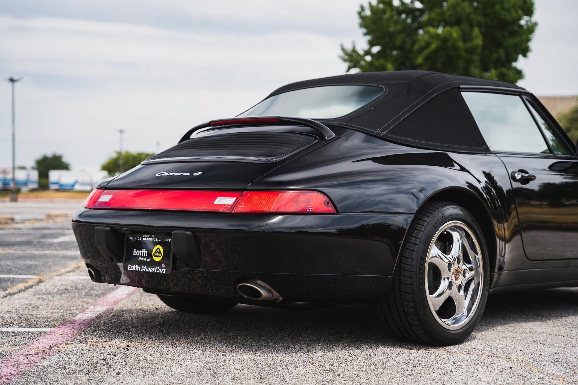 Used 1995 Porsche 911 Carrera RWD image 28