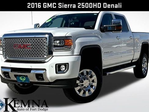Used 2016 GMC Sierra 2500 Denali image 3