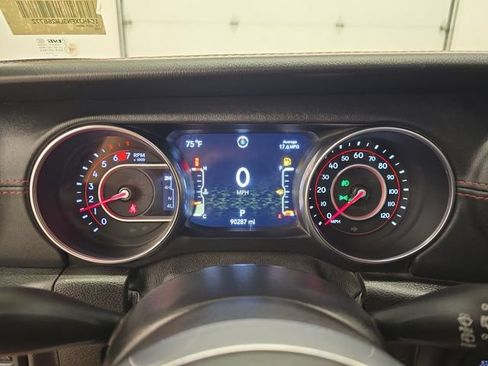 Used 2020 Jeep Wrangler Unlimited Rubicon w/ Quick Order Package 28Y Recon AWD/4WD image 31