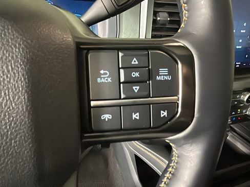 Used 2024 Ford F250 Platinum AWD/4WD image 20