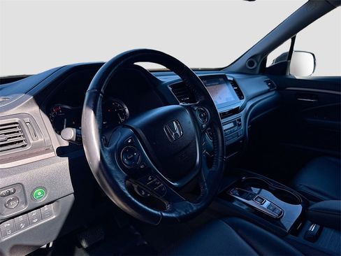 Used 2023 Honda Ridgeline RTL-E image 9