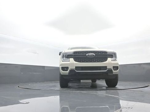 New 2025 Ford Ranger XLT w/ Equipment Group 301A High image 27