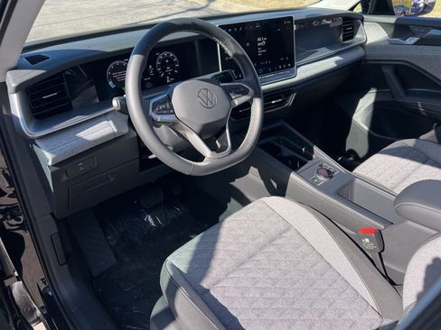 New 2026 Volkswagen Tiguan S image 14