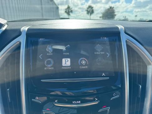 Used 2014 Cadillac SRX FWD image 29
