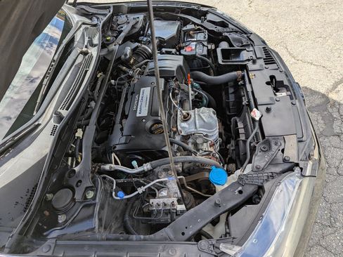 Used 2013 Honda Accord EX-L image 41