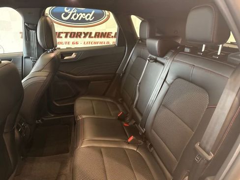 New 2026 Ford Escape ST-Line w/ Tech Pack #1 AWD/4WD image 17