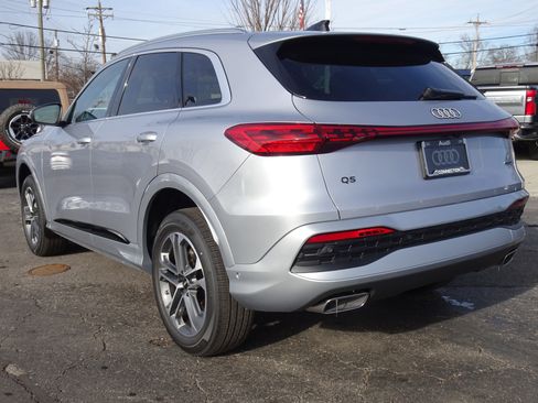 New 2025 Audi Q5 Premium image 3