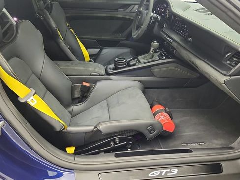 Used 2024 Porsche 911 GT3 RWD image 47