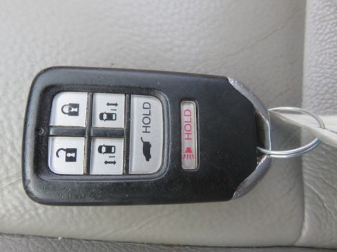 Used 2015 Honda Odyssey EX-L image 29