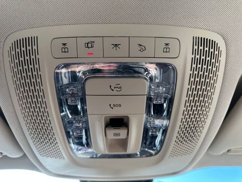 Used 2023 Mercedes-Benz GLB 250 image 25