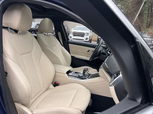 Used 2021 BMW 330i Sedan w/ Convenience Package image 30