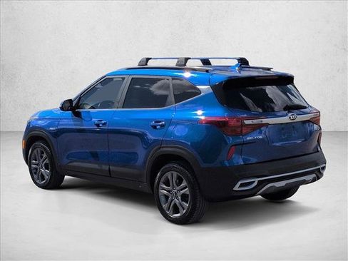 Used 2021 Kia Seltos S AWD/4WD image 6