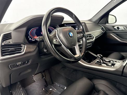 Used 2023 BMW X5 sDrive40i w/ Premium Package image 13