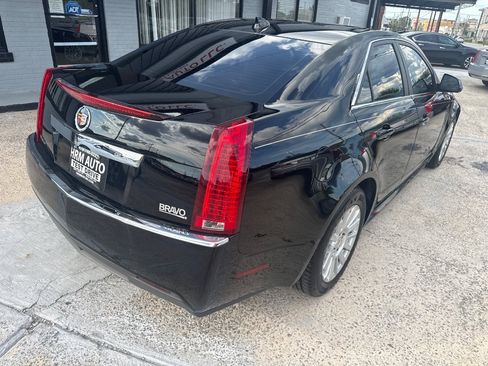 Used 2011 Cadillac CTS Luxury RWD image 4