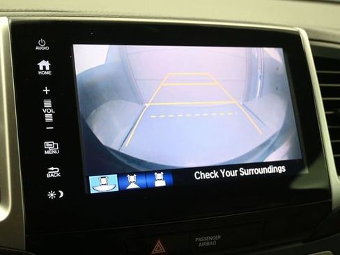 Certified 2017 Honda Pilot EX-L image 9