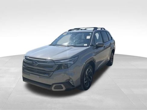 Used 2025 Subaru Forester Limited AWD/4WD image 7