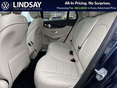 Used 2019 Mercedes-Benz GLC 300 4MATIC image 14