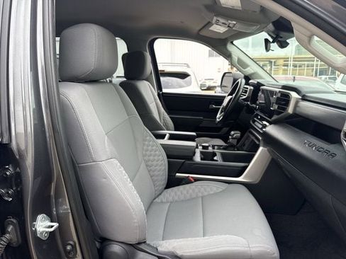 Used 2023 Toyota Tundra SR5 AWD/4WD image 31