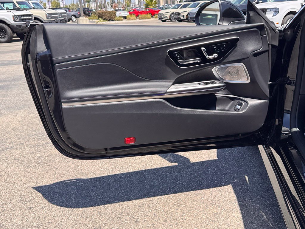 Used 2025 Mercedes-Benz CLE 300 4MATIC Coupe image 18
