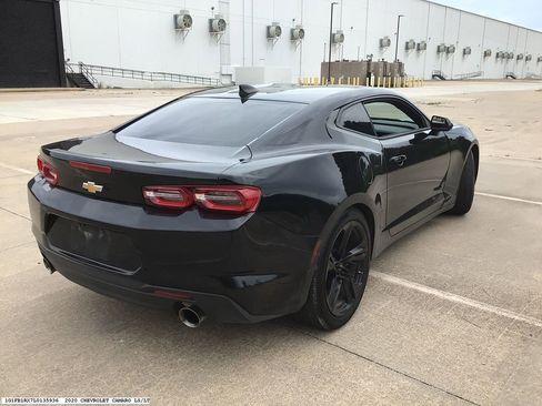 Used 2020 Chevrolet Camaro LT RWD image 5