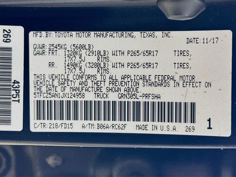 Certified 2018 Toyota Tacoma TRD Sport image 27