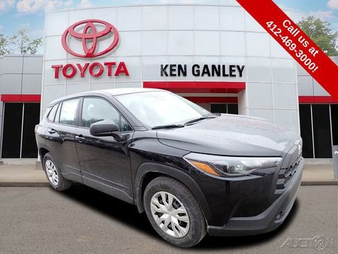 Used 2026 Toyota Corolla Cross L image 1