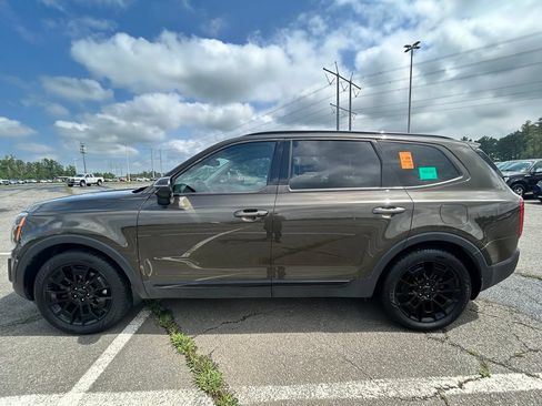 Used 2021 Kia Telluride EX w/ EX Premium Package AWD/4WD image 4