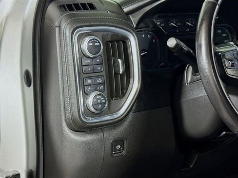 Used 2020 GMC Sierra 1500 SLT image 8