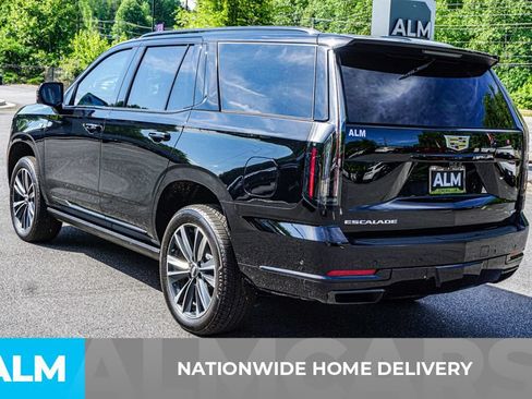 Used 2026 Cadillac Escalade Sport AWD/4WD image 4