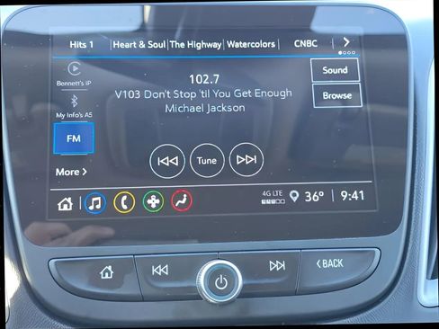 Used 2023 Chevrolet Malibu LT FWD image 25