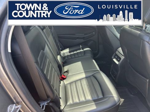 Used 2023 Ford Edge SEL w/ Convenience Package AWD/4WD image 26