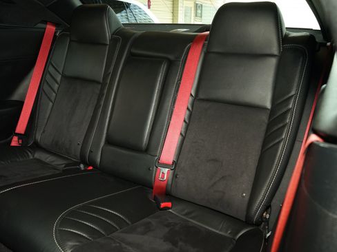 Used 2019 Dodge Challenger SRT Hellcat Redeye image 18