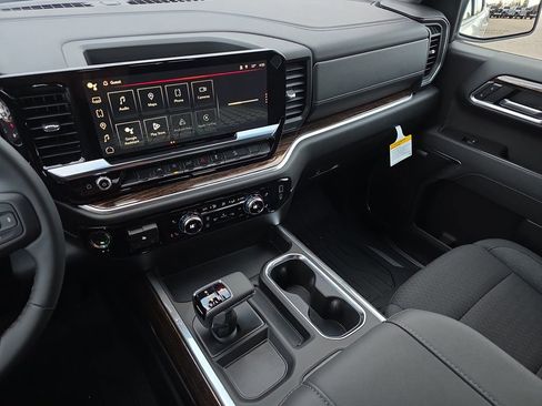 New 2026 GMC Sierra 1500 Elevation AWD/4WD image 21