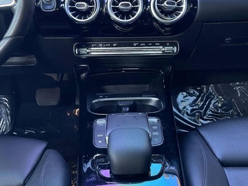 Used 2021 Mercedes-Benz A 220 image 14