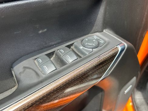 Used 2021 Chevrolet Silverado 1500 LT Trail Boss w/ Convenience Package II AWD/4WD image 11