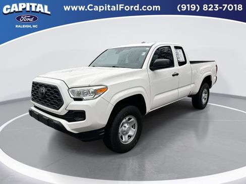 Used 2020 Toyota Tacoma SR image 1