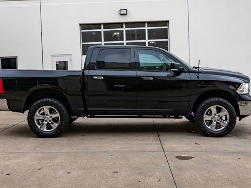 Used 2017 RAM 1500 Lone Star AWD/4WD image 10