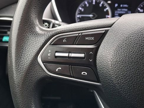 Used 2020 Hyundai Santa Fe SE image 20