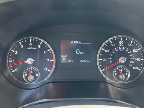 Used 2022 Kia Telluride EX w/ EX Premium Package FWD image 17