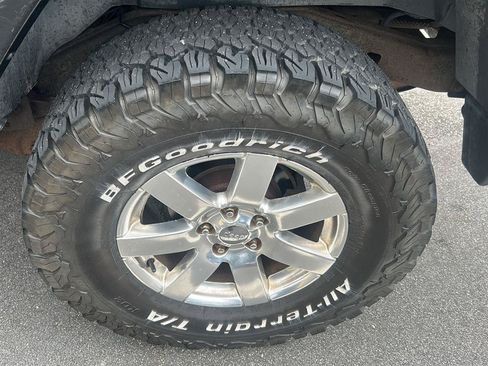 Used 2013 Jeep Wrangler Unlimited Sahara w/ Dual Top Group AWD/4WD image 11
