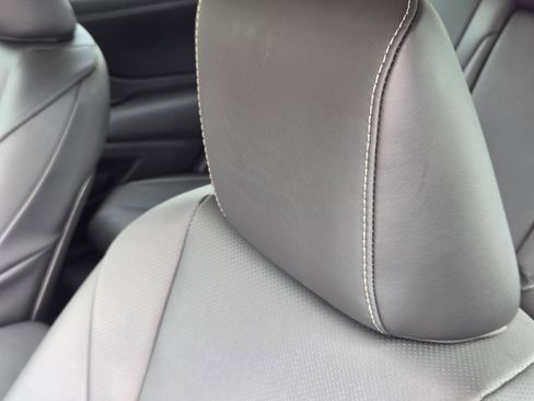 Certified 2025 Lexus ES 300h w/ Premium Package FWD image 24