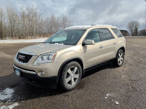 Used 2011 GMC Acadia SLT image 1