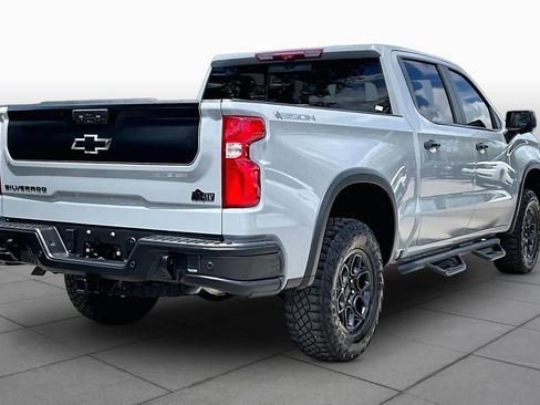 Used 2024 Chevrolet Silverado 1500 ZR2 w/ ZR2 Bison Edition AWD/4WD image 13