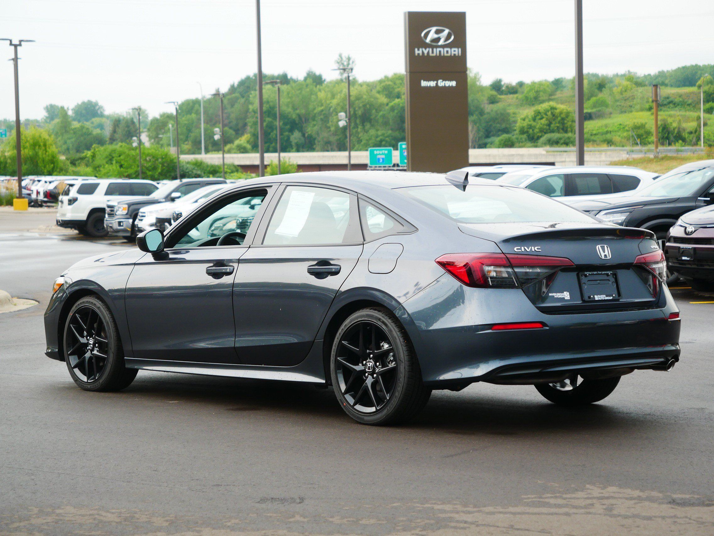 Used 2025 Honda Civic Sport image 8