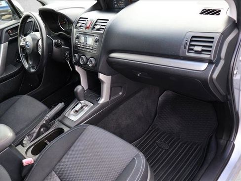 Used 2014 Subaru Forester 2.5i Premium w/ Popular Package #2 AWD/4WD image 26